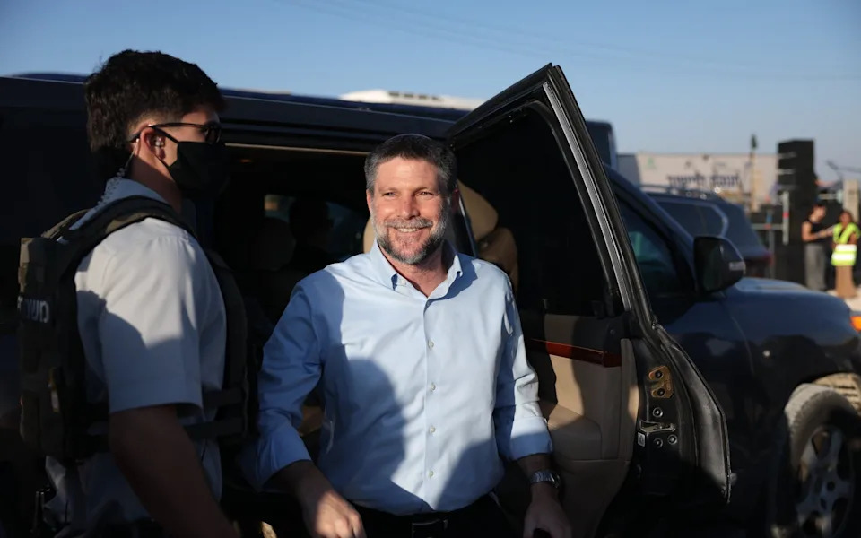 Eisenkot Rules Out Arab and Ultra‑Orthodox Partners, Sets Firm Conditions for Any Coalition
