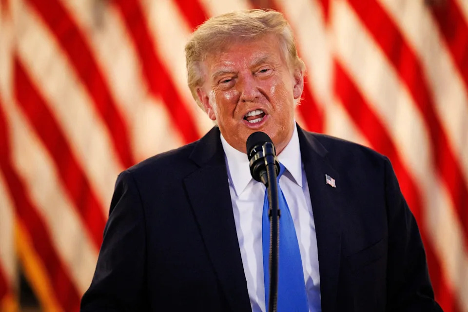 Trump Hot-Mic Moment Goes Viral After Presidents Cup Trophy Presentation