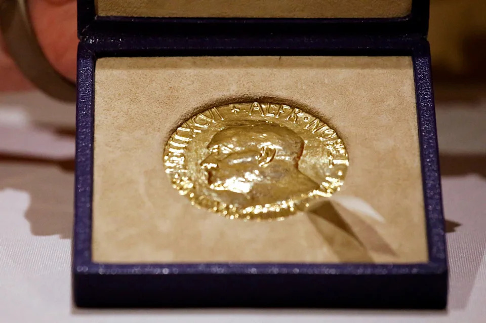 Mark Carney Briefly Tops Nobel Peace Prize Odds as U.S.–Canada Trade Rift Escalates