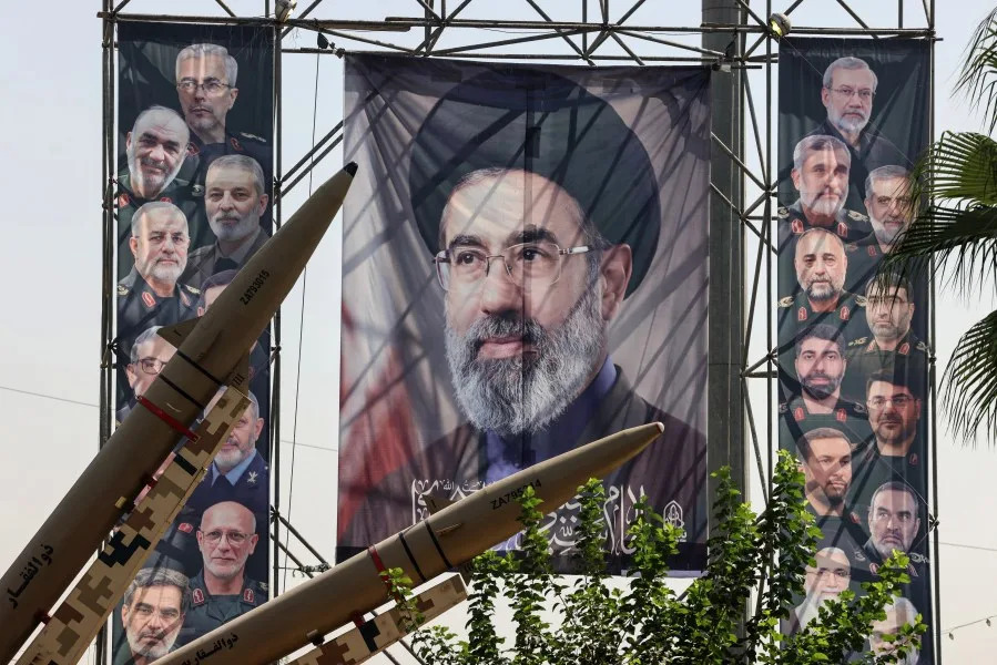 War Notes: The Stories You're Missing — AI Power, Iran's Strain, Terror Threats, and U.S. Politics
