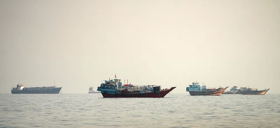 Iran Live: Tehran Awaits U.S. Reply to Seven-Point Proposal as Strait of Hormuz Attacks Continue