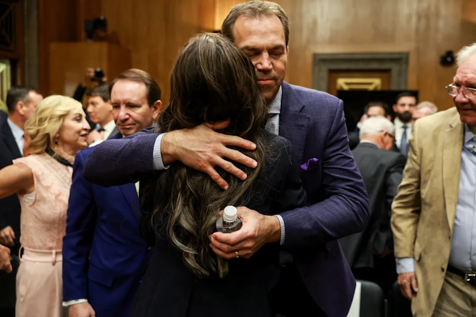 Kristi Noem Files for Divorce as Past Controversies Resurface — Lawyer Says She'll Defer to Courts