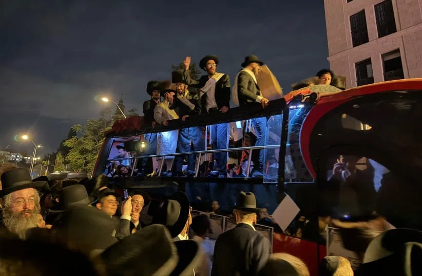 Thousands of Ultra‑Orthodox Protest in Jerusalem, Vow Not To Serve as Draft Debate Intensifies
