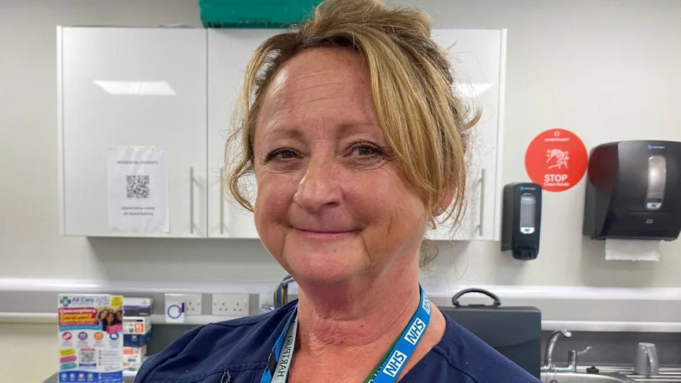 South West Freshers Urged To Get Free MenB Jab Ahead Of Term