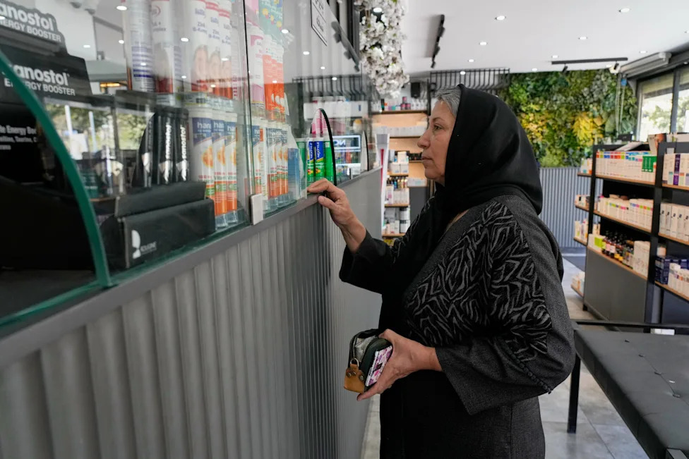 Iranians Struggle With Surging Drug Prices and Shortages Amid U.S. Blockade and Sanctions