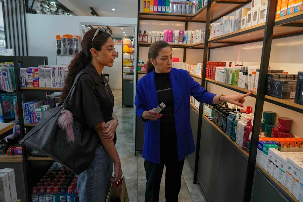 Iranians Struggle With Surging Drug Prices and Shortages Amid U.S. Blockade and Sanctions