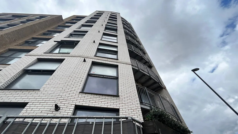 Croydon Leaseholders Told To Pay Or Face Repossession After Months Without Hot Water
