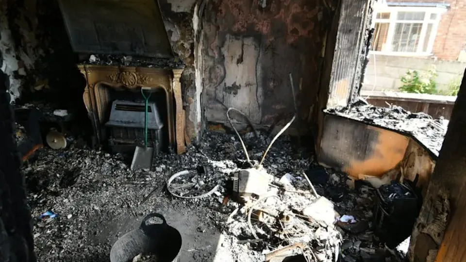 E‑Bike and E‑Scooter Battery Fires: What Owners Must Know After Fatal Bootle Blaze