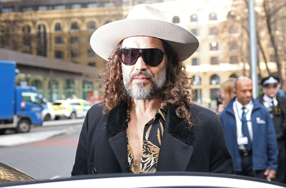Russell Brand and Dr. Oz Trade Jokes About Hugging Trump Cabinet Member at MAHA Summit as Brand Faces Multiple Sexual-Offence Charges