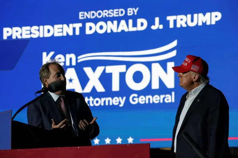 Trump Kicks Off 32-Day Midterm Blitz in Texas and Oklahoma as GOP Faces Risky Races