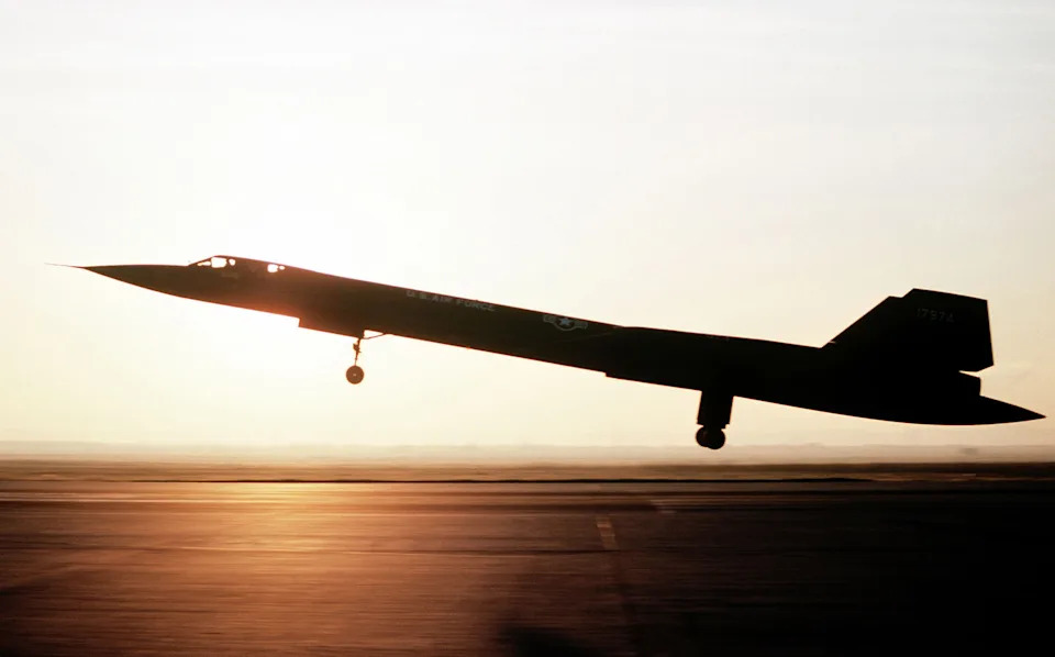 Missing SR-71 Tail 844 Fuels Speculation That NASA May Revive Blackbird For Flight