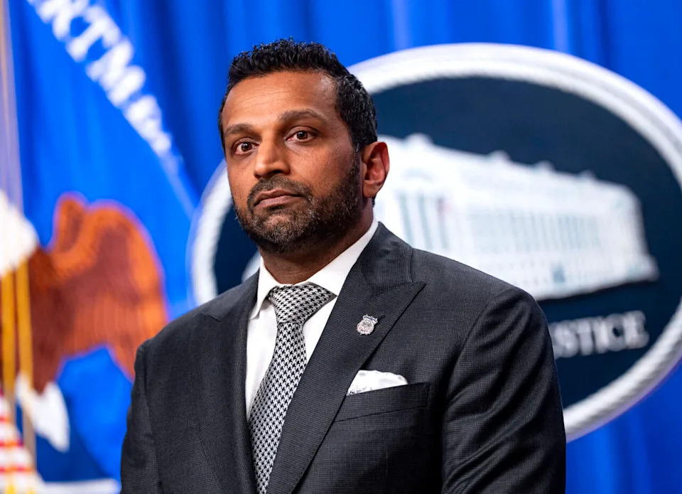 Ex‑FBI Agent Stephen Friend Sues Director Kash Patel, Alleges Unlawful Firing Over Podcast Remarks