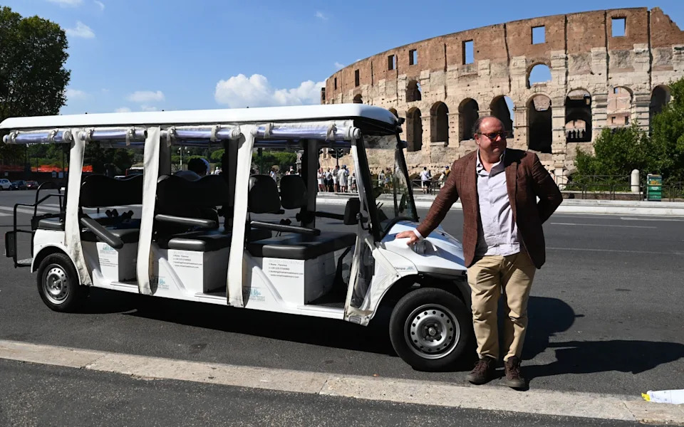 Rome's Golf‑Cart Clash: Electric Tourist Tours Pit Operators Against Taxi Drivers