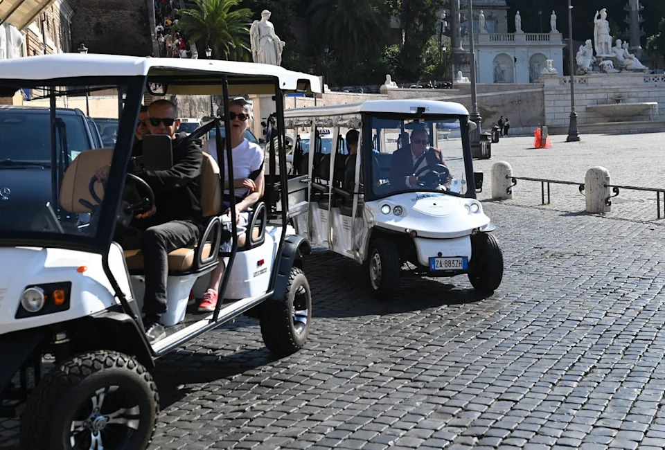 Rome's Golf‑Cart Clash: Electric Tourist Tours Pit Operators Against Taxi Drivers