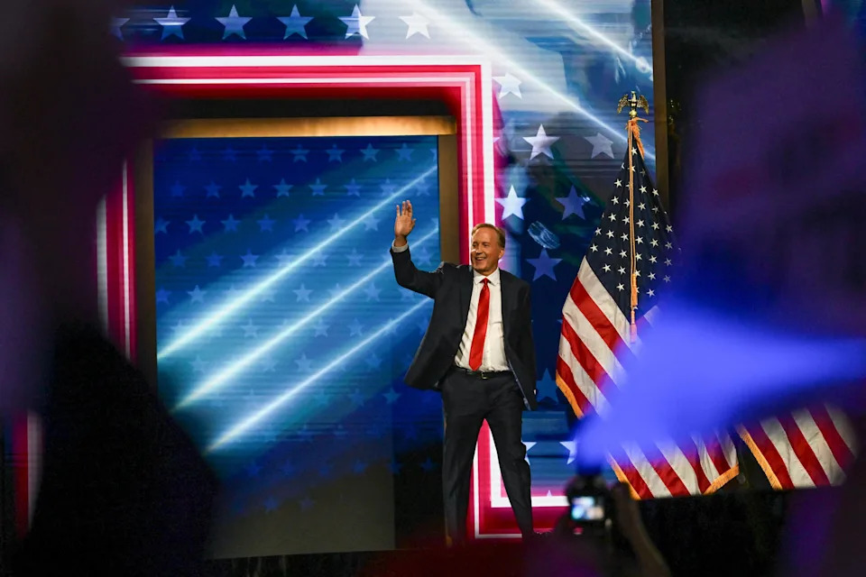“Double-Edged Sword”: Trump Barnstorms Red States as Approval Plummets