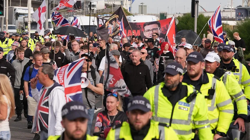 Dover Protests: Face-Covering Ban Enforced As Anti-Migrant March Meets Counter- Demonstration