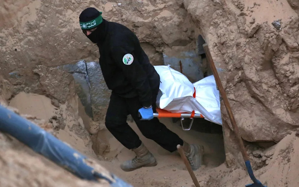 Israel Steps Up Targeted Strikes On Hamas Commanders Ahead Of Oct. 7 Anniversary