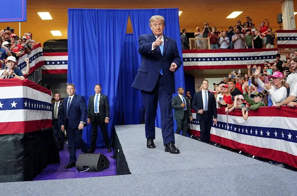 Trump Slams Fox News Over Rally Coverage As Midterm Polls Signal Trouble For Republicans