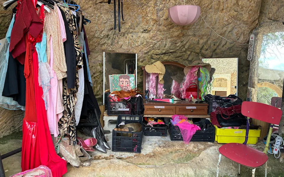 Mystery At Sicilian Encampment: British Man Found Dead After Radical Faeries Gathering