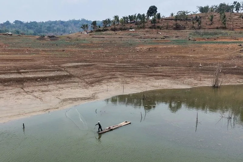 Drop In Hotspots Won't End Crisis: Peat Fires Still Threaten Indonesia