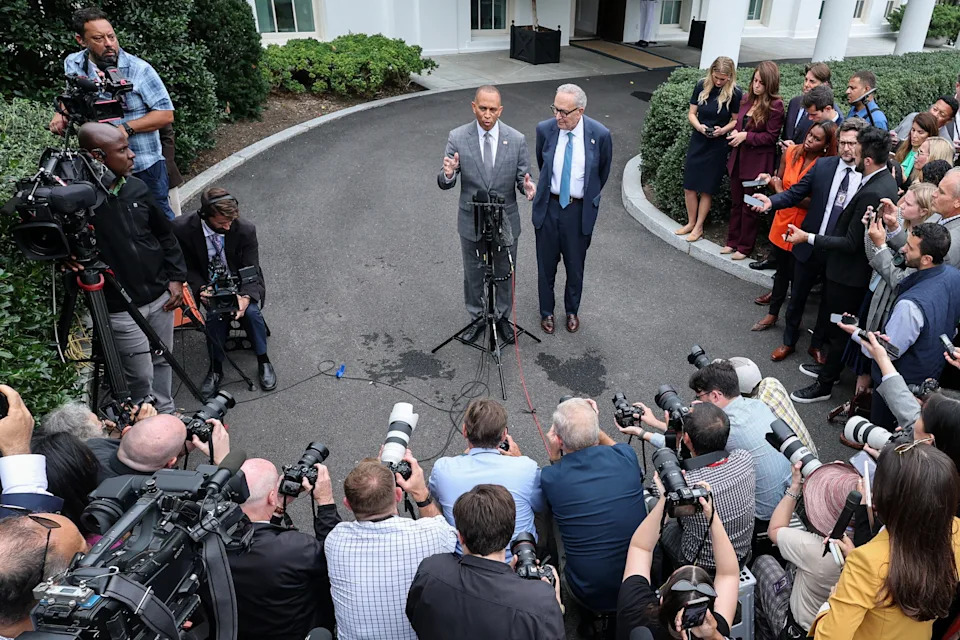 Can Jeffries Cut Deals With Trump to Deliver Lower Costs for Americans?